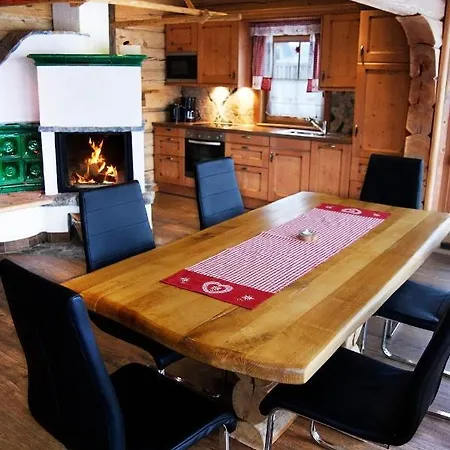 Alpenchalets Weissenbacher *